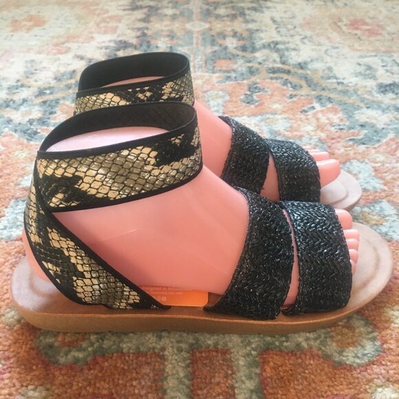 MUK LUKS Womens About Me Strappy Sandals Snake Print Raffia Ankle Strap 9 NWT - Picture 7 of 11